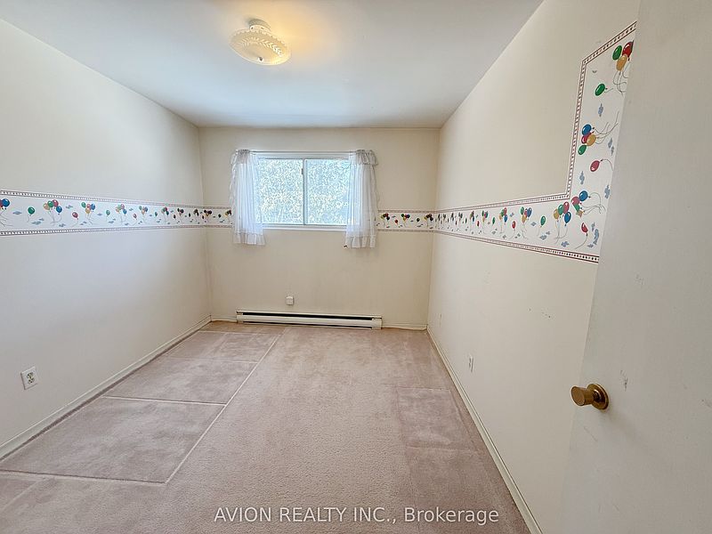 Toronto House for rent - 5 Bedrooms — photo 7
