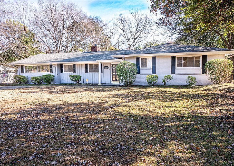 1st image of 2639 Ashlawn Dr