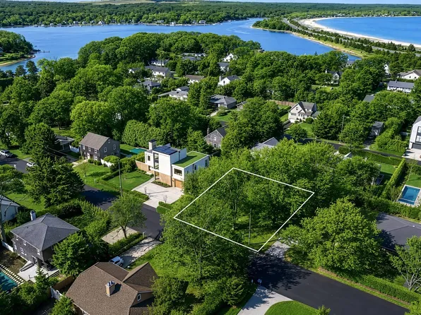 31 Sunset Dr, Sag Harbor, NY 11963