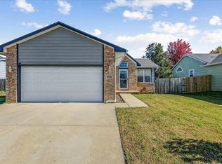 1930 S Brandon Cir, Wichita, KS 67207