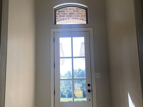 2nd image of 8370 Vaquero Dr