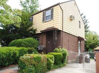 65-06 183rd St, Flushing, NY 11365