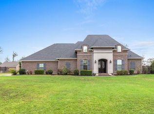2122 E Forest Rd, Westlake, LA 70669