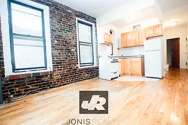 Rented by Jonis Realty