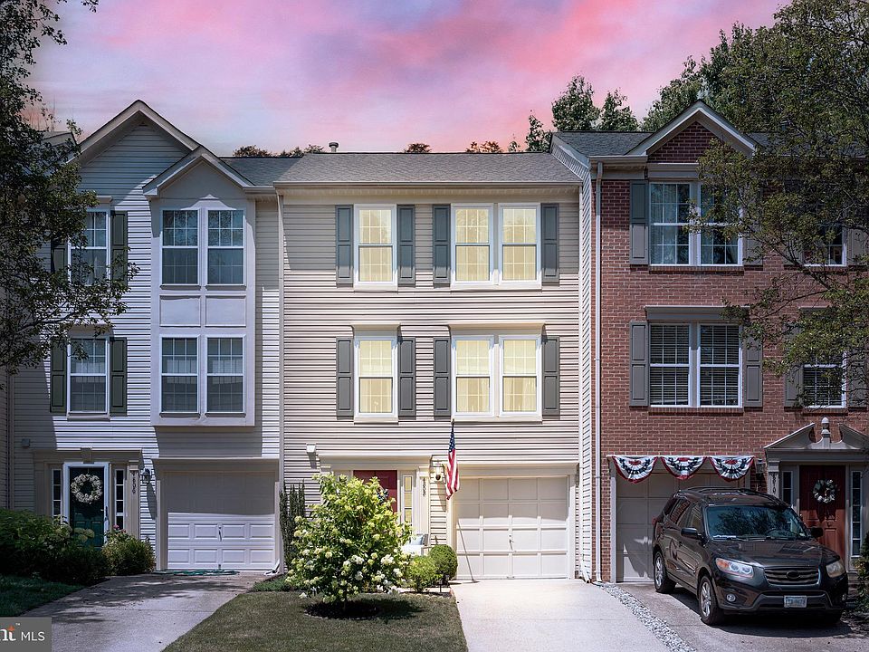 1st image of 4808 Turnberry Dr