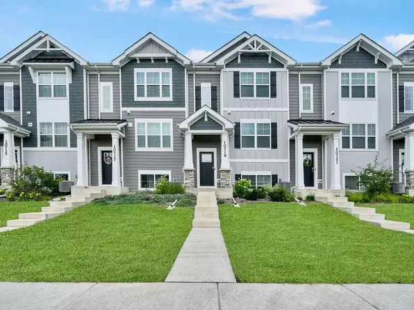 10719 Violette Way, Saint John, IN 46373