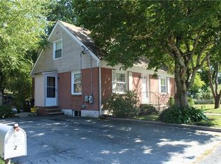 2 Marmarel Rd, Smithfield, RI 02828