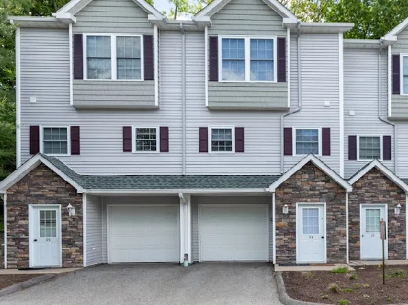 296 Hamilton Avenue APT 33, Norwich, CT 06360