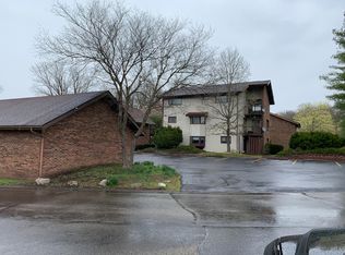 8003 Timberlake Dr, Huntington, WV 25705