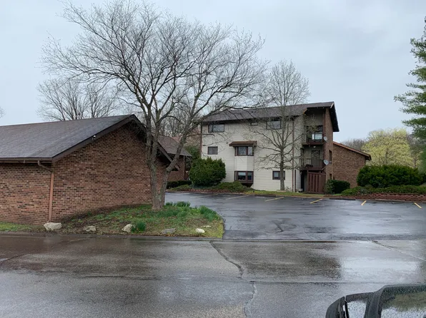 8003 Timberlake Dr, Huntington, WV 25705