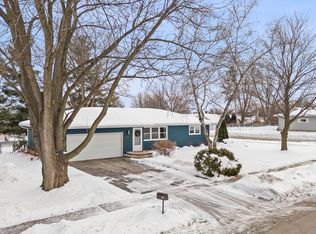 190 S Oak St, Oregon, WI 53575