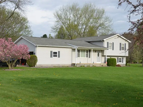 4089 W Lake, Cortland, OH 44410