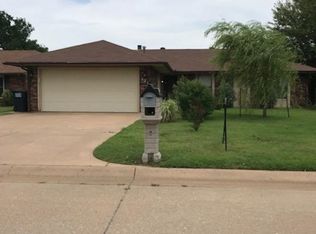 321 Old Trl, Enid, OK 73703