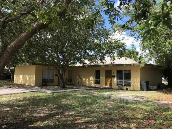5170 Eadie Pl, West Palm Beach, FL 33407