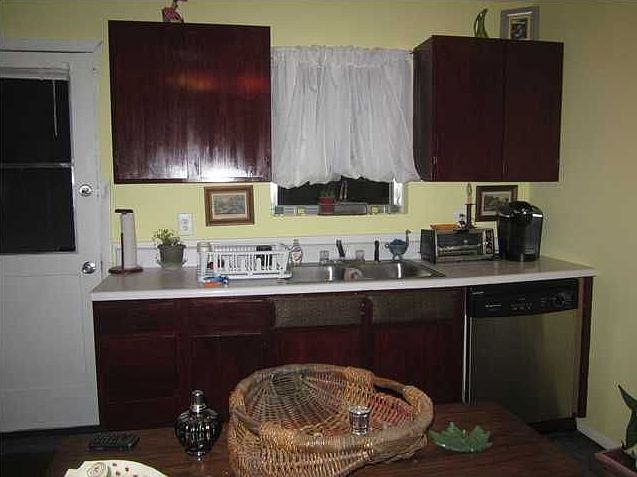 2nd image of 67 Davis Ln