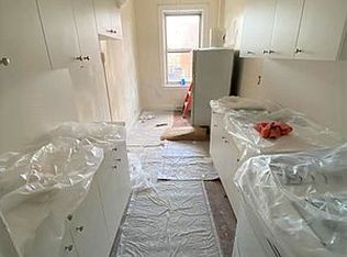 23-52 33rd St #C3C, Astoria, NY 11105