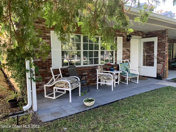 8520 Highway 1 #E-4, Micco, FL 32976