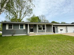 1335 Greenwich St, Manistee, MI 49660