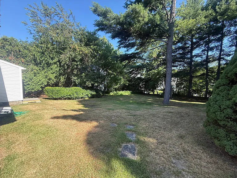 24 Fairfax St — Photo 21