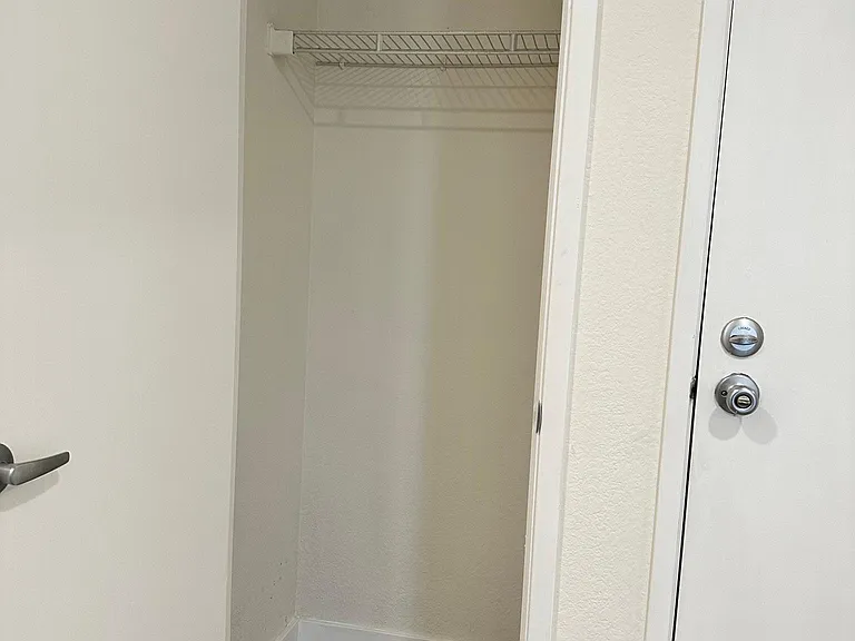 39206 Guardino Dr #112 — Photo 43