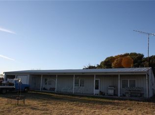 4292 Fm 922, Forestburg, TX 76239