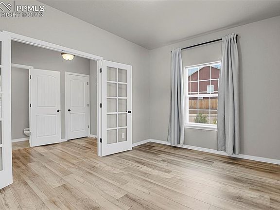 5th image of 7291 Silver Moon Dr