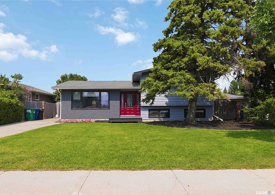 1st image of 122 Assiniboine DRIVE
