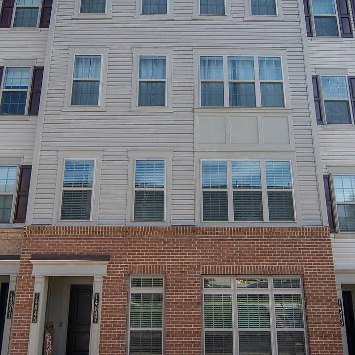 1st image of 14847 Chrysler Ct #32