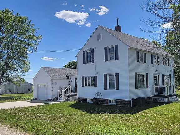 3rd image of 1520 110th St