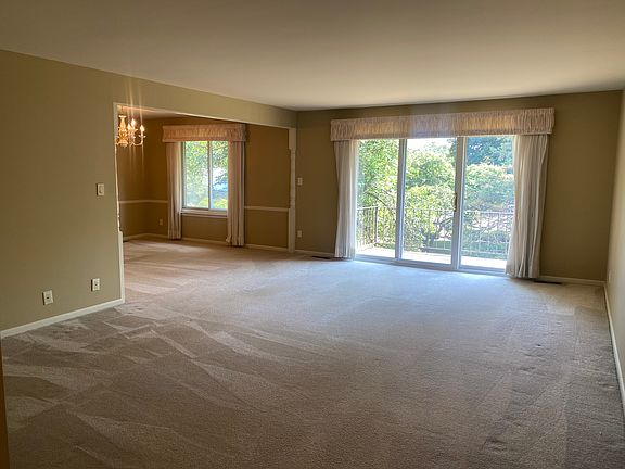 2nd image of 2409 Mulberry Sq APT 63