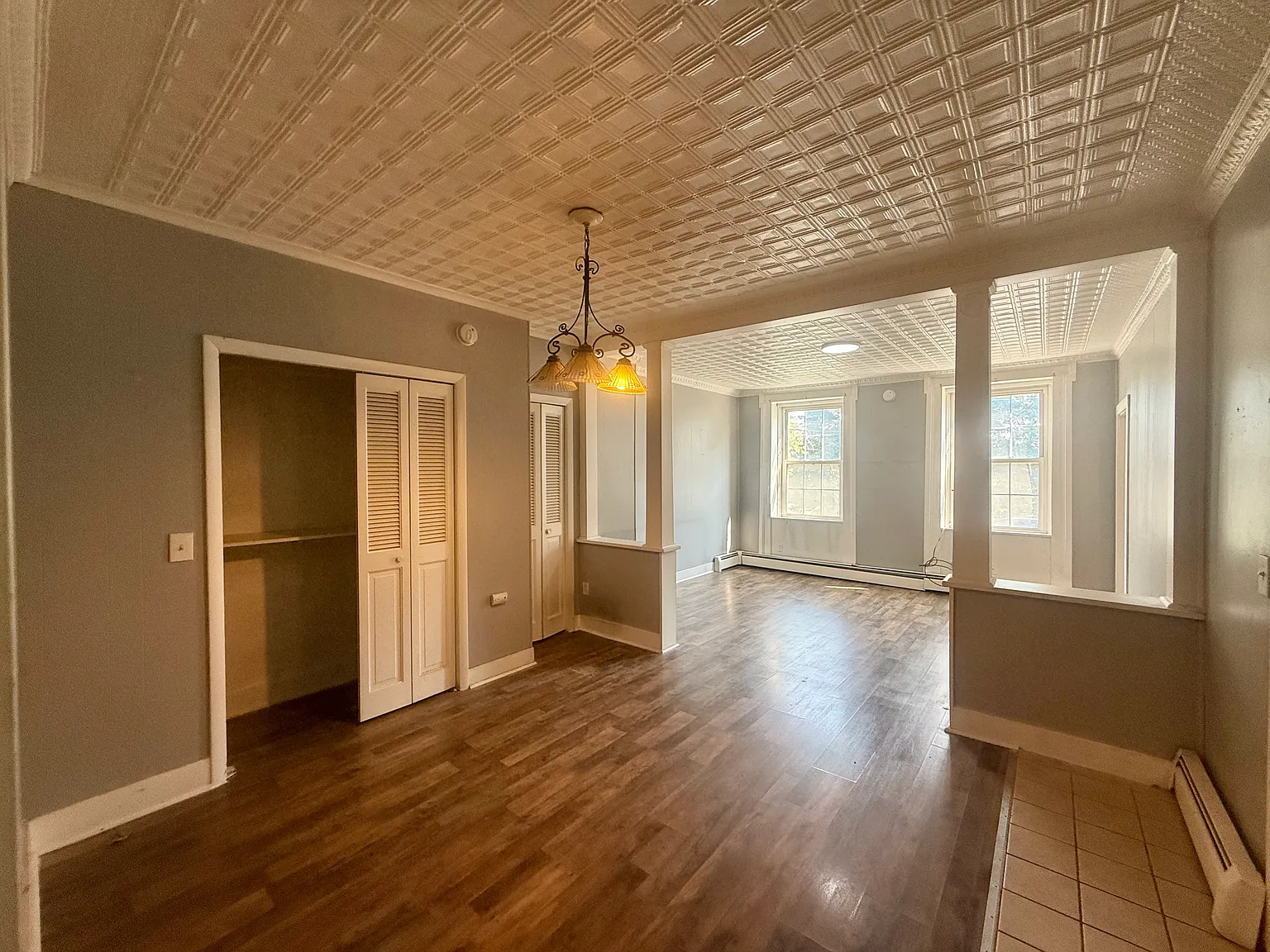 2 bed, $1,274 — Photo 2