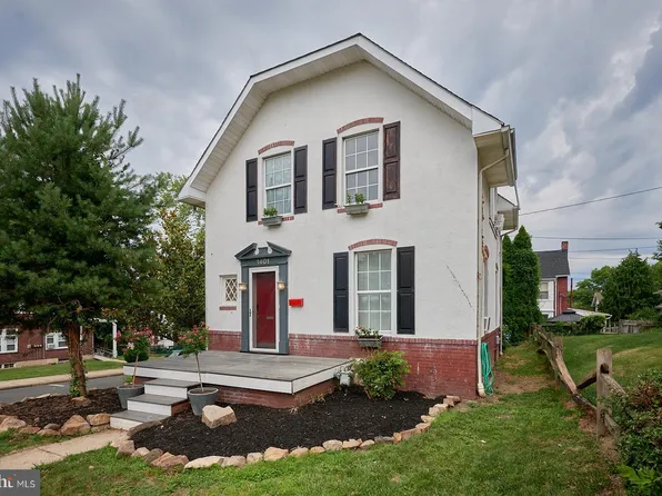 1401 Perry St, Reading, PA 19604