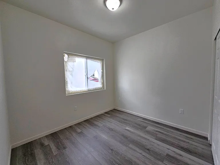 10812 E Klingerman St #3/4 — Photo 14