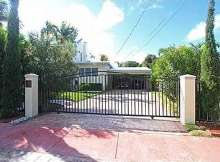 4250 Michigan Ave, Miami Beach, FL 33140