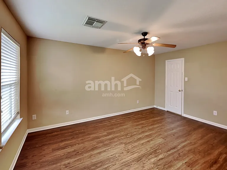 1022 Yorkshire Hollow Ln — Photo 12