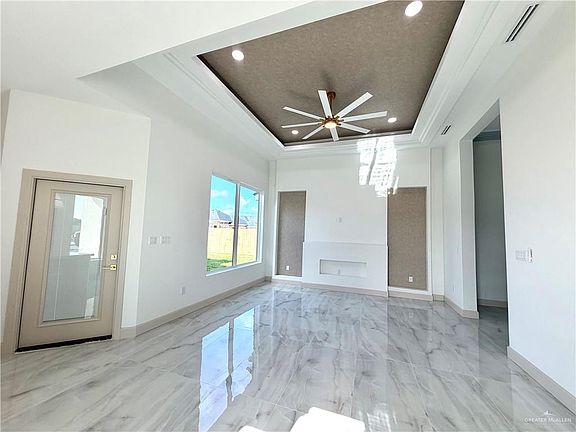 4th image of 1008 Corales St