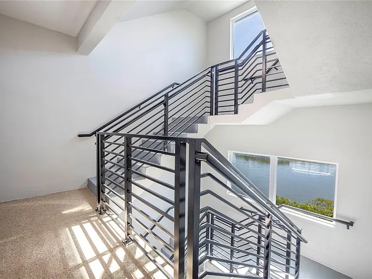 19505 Gulf Blvd #304 — Photo 4