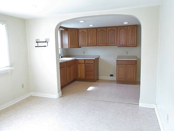 Dining Area / Kitchen