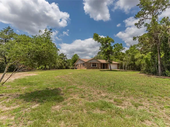 117 Dogwood Trl, Bellville, TX 77418