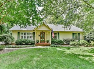 546 Nottingham Dr, Charlotte, NC 28211
