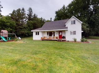 8370 SW 168th St, Ellendale, MN 56026