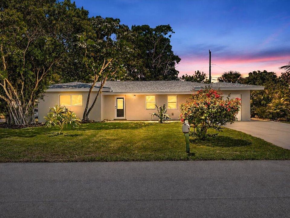1st image of 902 GARNETT Street