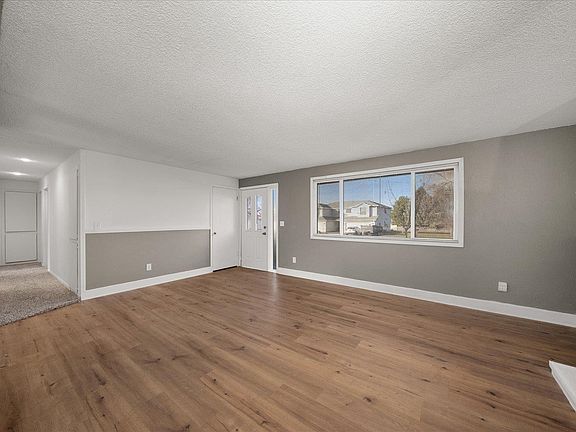 5th image of 14612 E 8th Ave