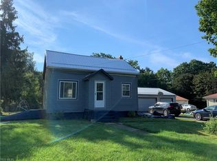 6800 Lakeview Dr, Kinsman, OH 44428