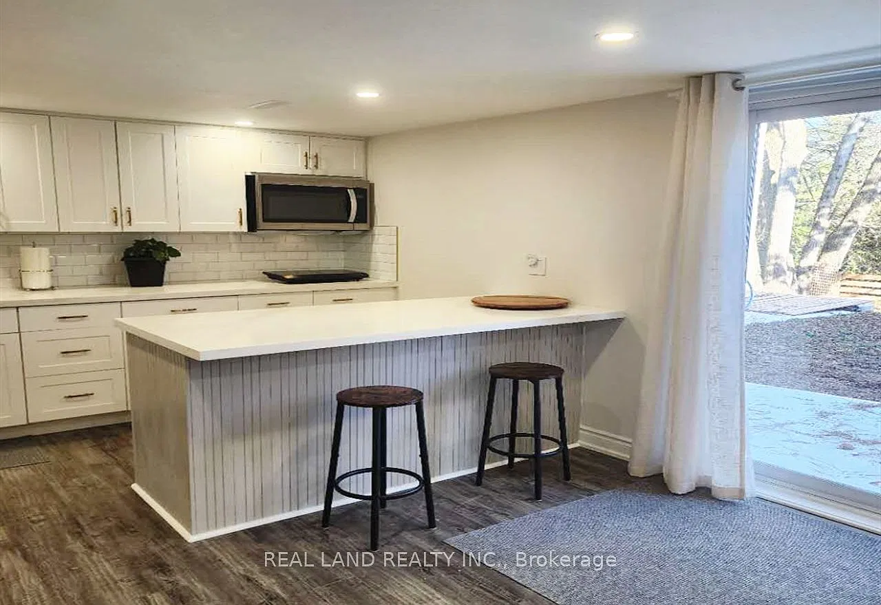 Studio, $1,950 — Photo 1