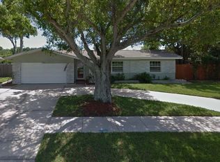 10184 Panama Ct, Seminole, FL 33776