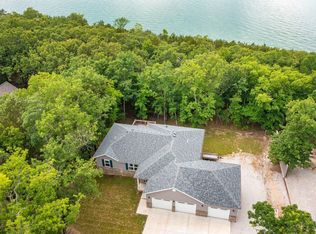 30 Bethany Shores Dr, Branson West, MO 65737