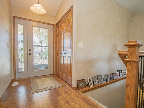 5th image of 1405 34th St