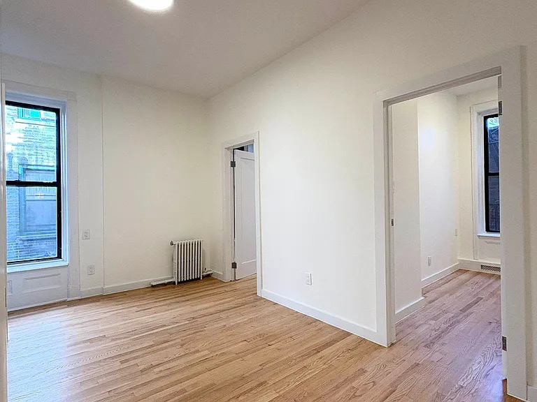 1428 Lexington Ave #3A — Photo 3