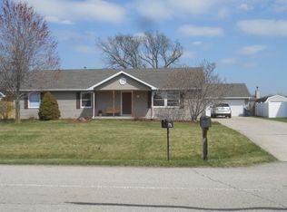 2605 Indian Grass Rd, Morris, IL 60450